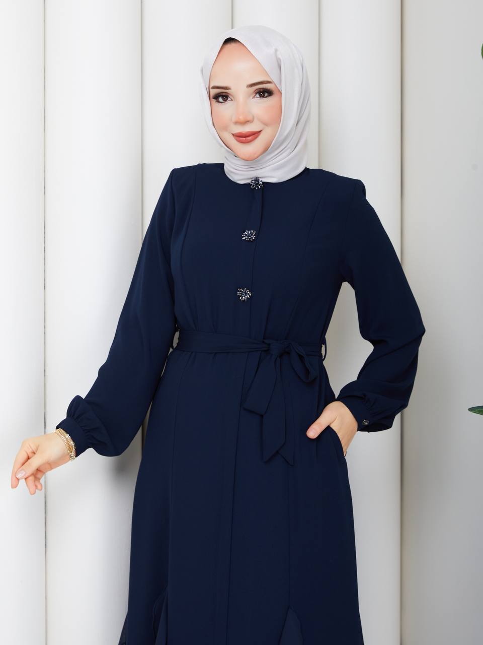 Ela model lacivert yazlık ferace – tüylenmez, kırışmaz